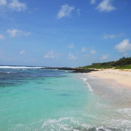 Eastern Blue Beachfront Luxury Apartment Poste Lafayette Exteriör bild