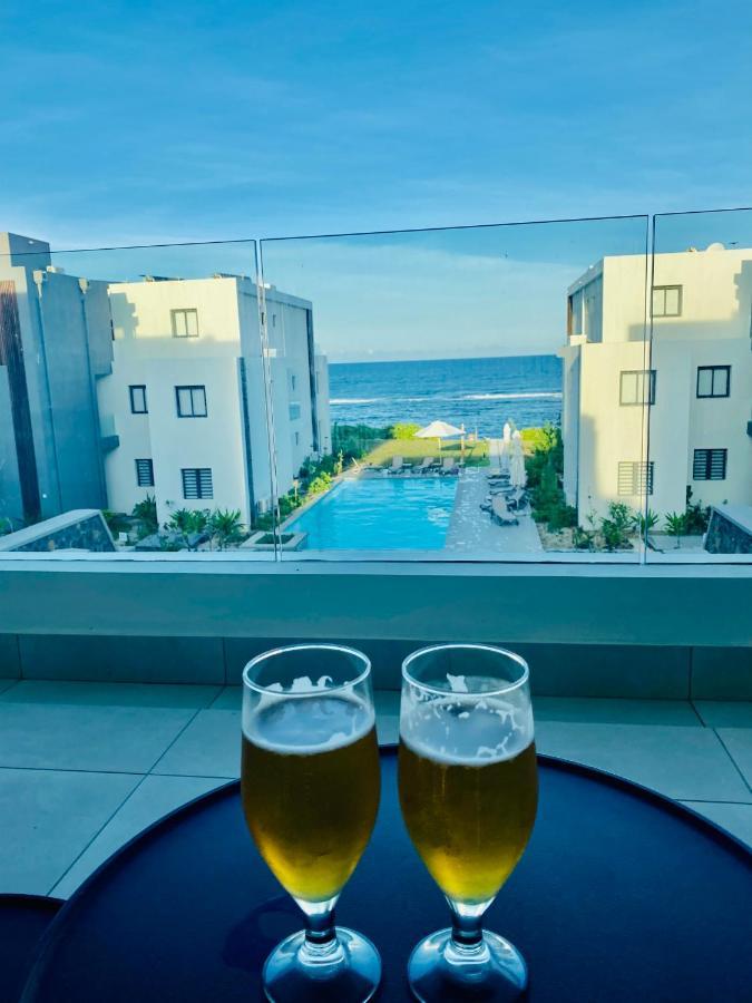 Eastern Blue Beachfront Luxury Apartment Poste Lafayette Exteriör bild